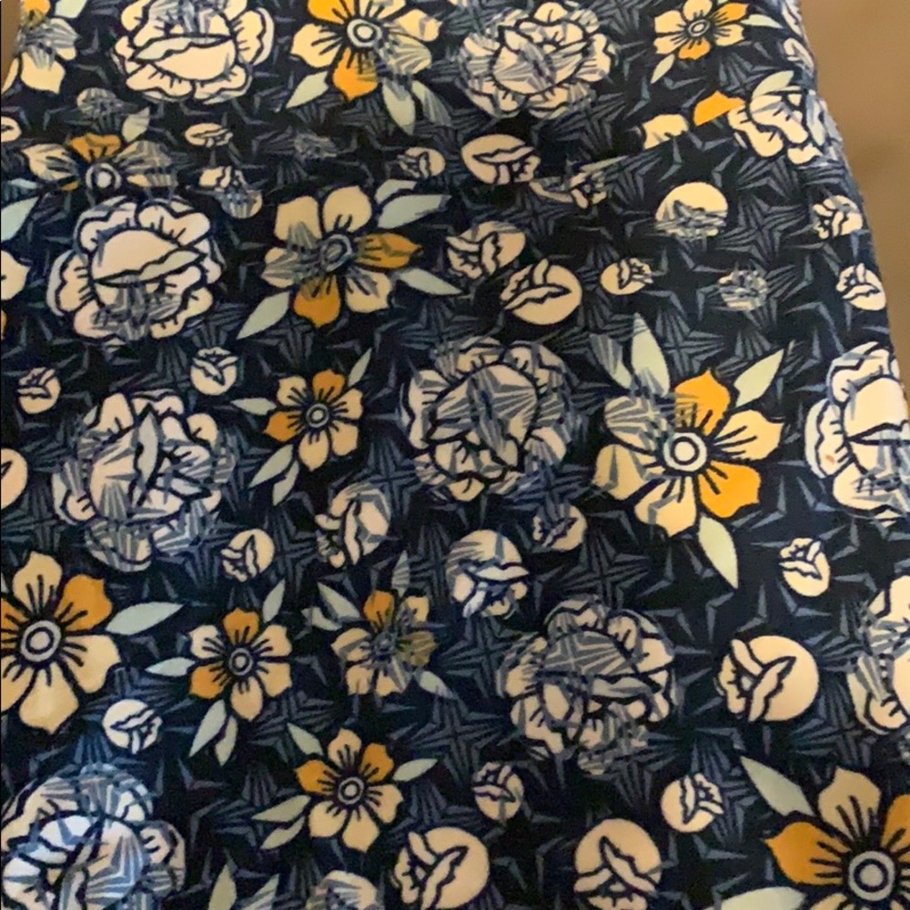 Lularoe TC floral leggings